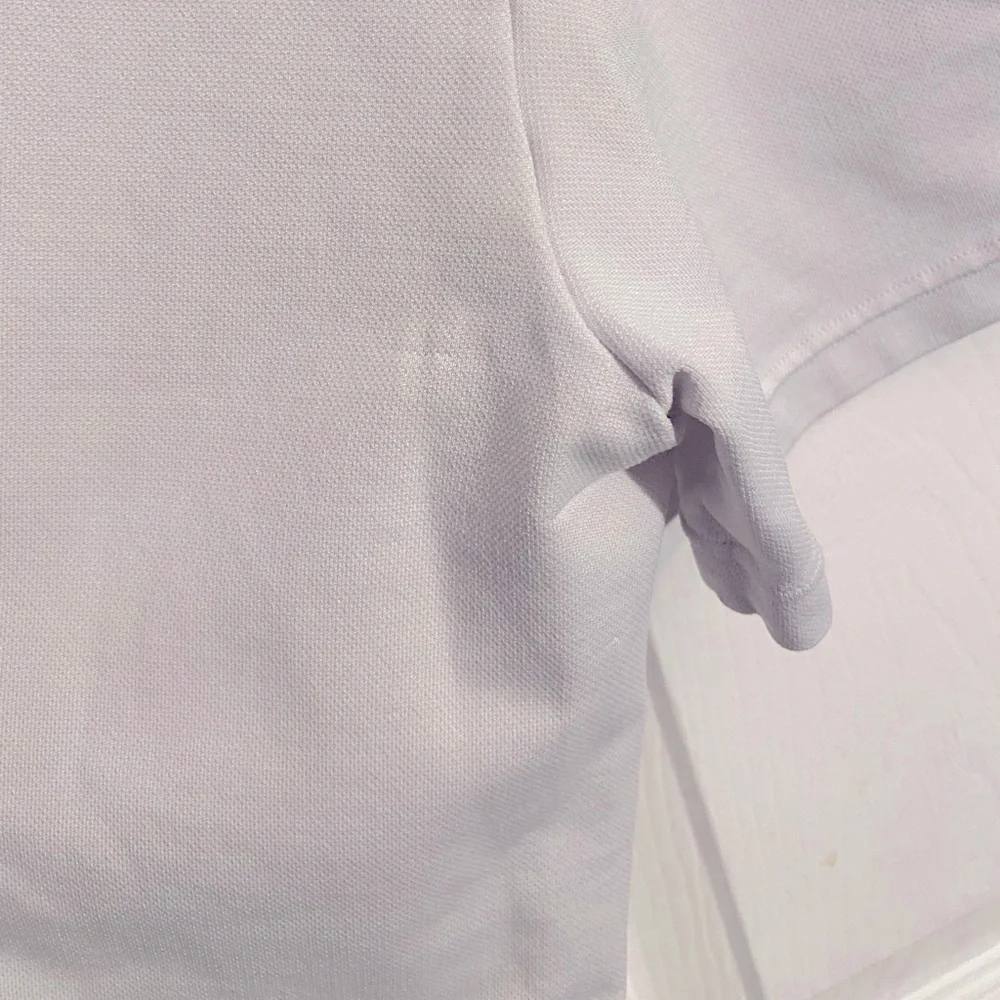 Under Armour White Fitted Top HeatGear Size‎ Large